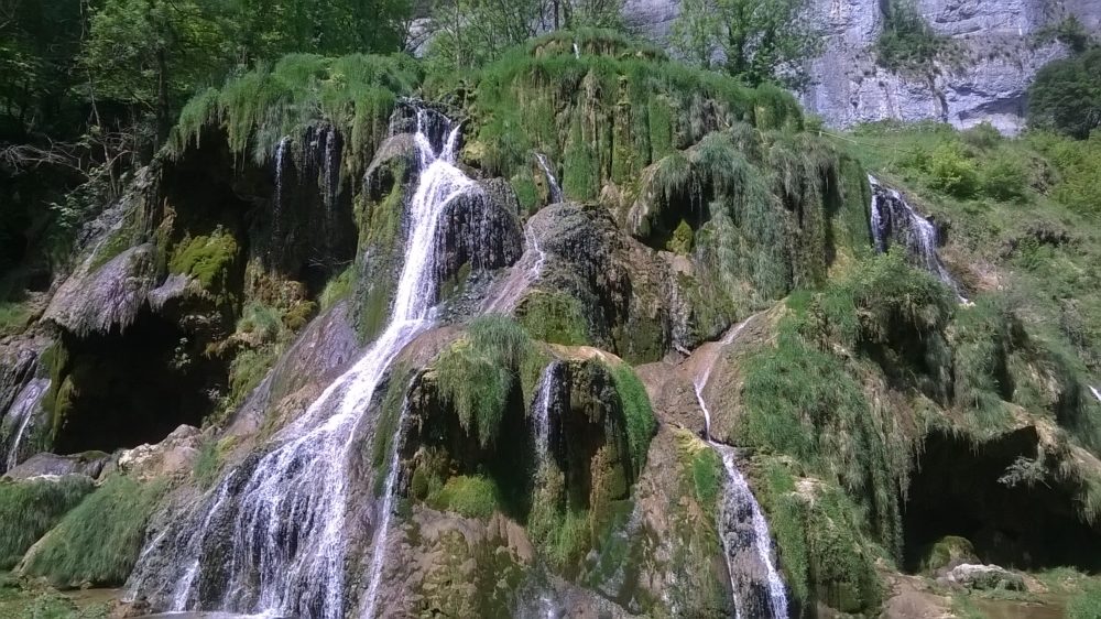 Cascade de Baume-les-Messieurs