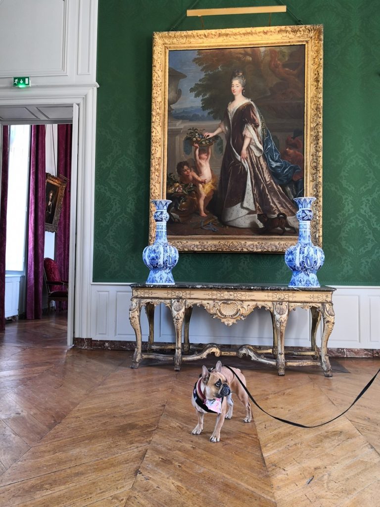 Le Petit Versailles Auvergnat Tourisme Avec Mon Chien