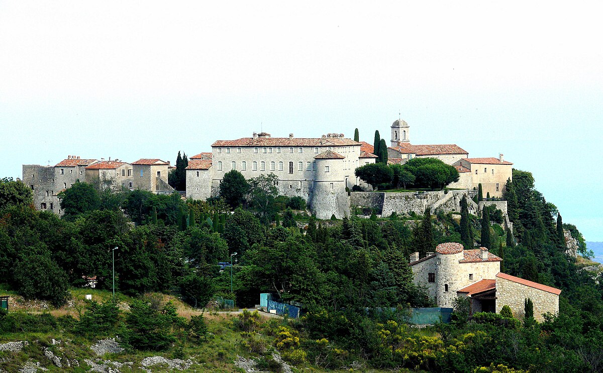 visite Gourdon Alpes-Maritimes avec chien