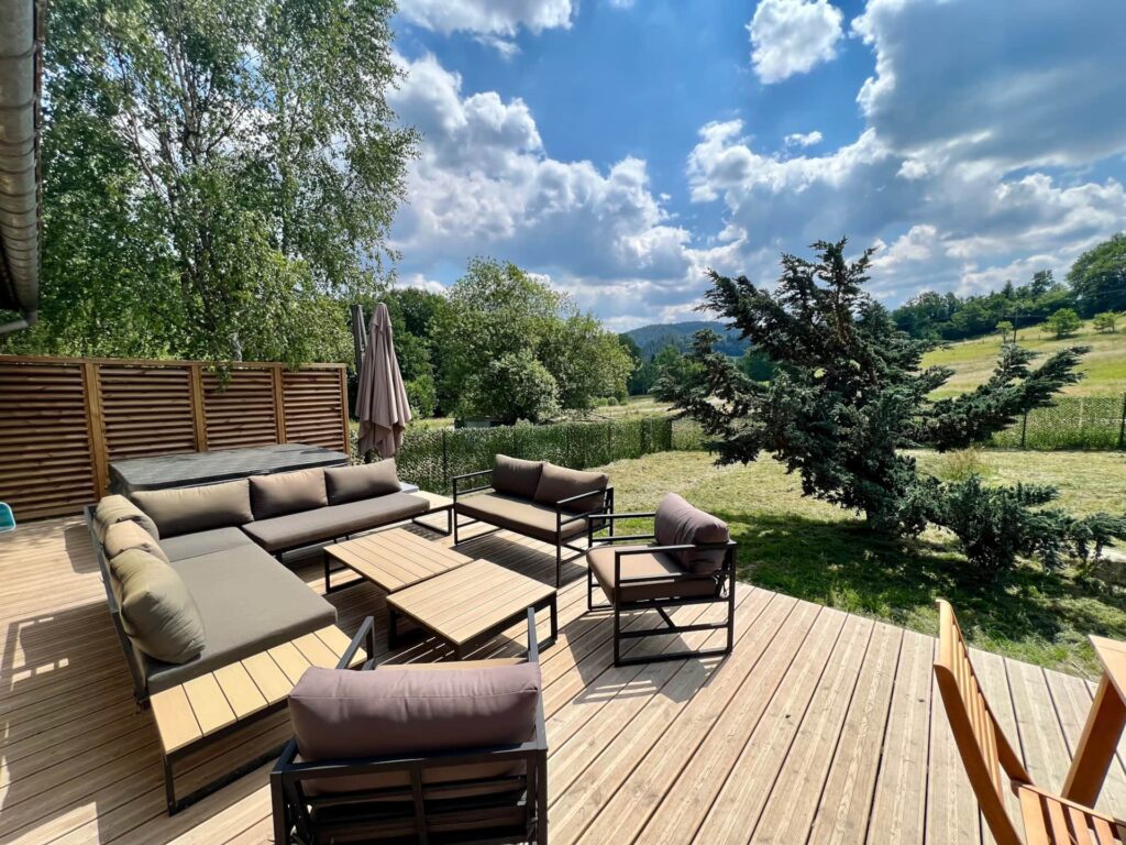 Cottage Jasper hébergement avec terrasse accepte chien vosges avec terrain clôturé roof n'woof